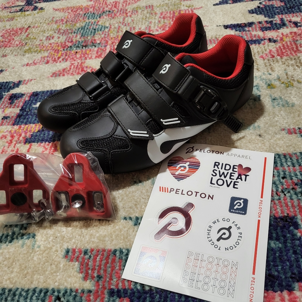 Peloton cycling shoes size 40